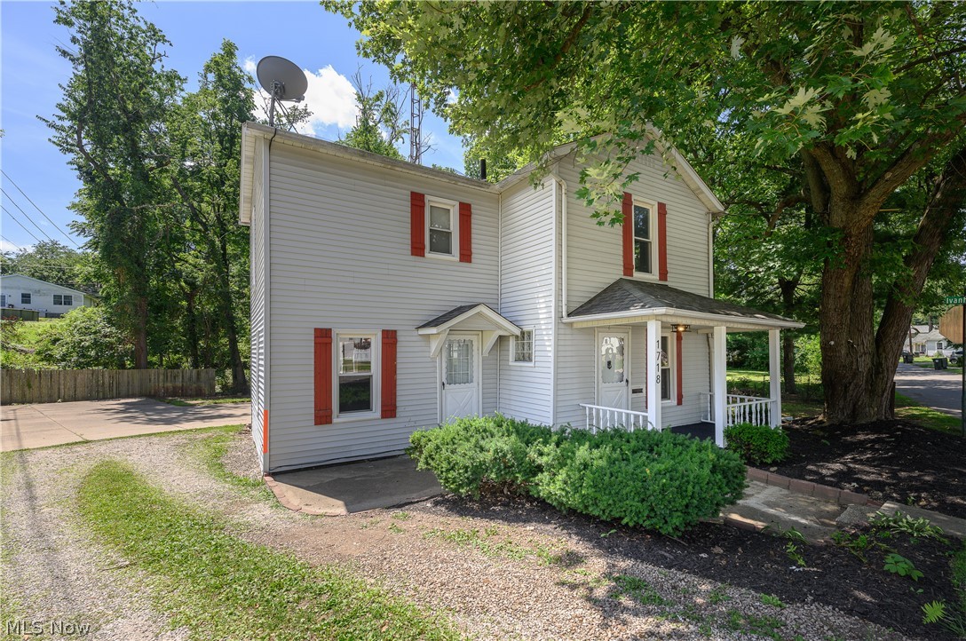 1718 Ferndale Road NW