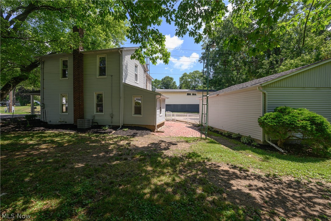 1718 Ferndale Road NW