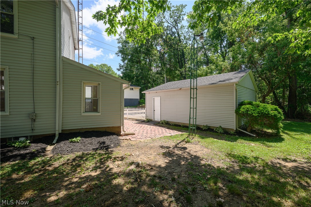 1718 Ferndale Road NW