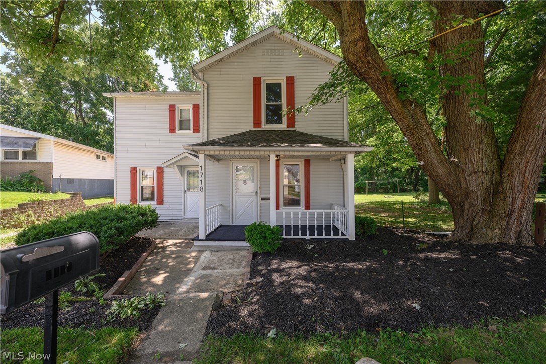 1718 Ferndale Road NW
