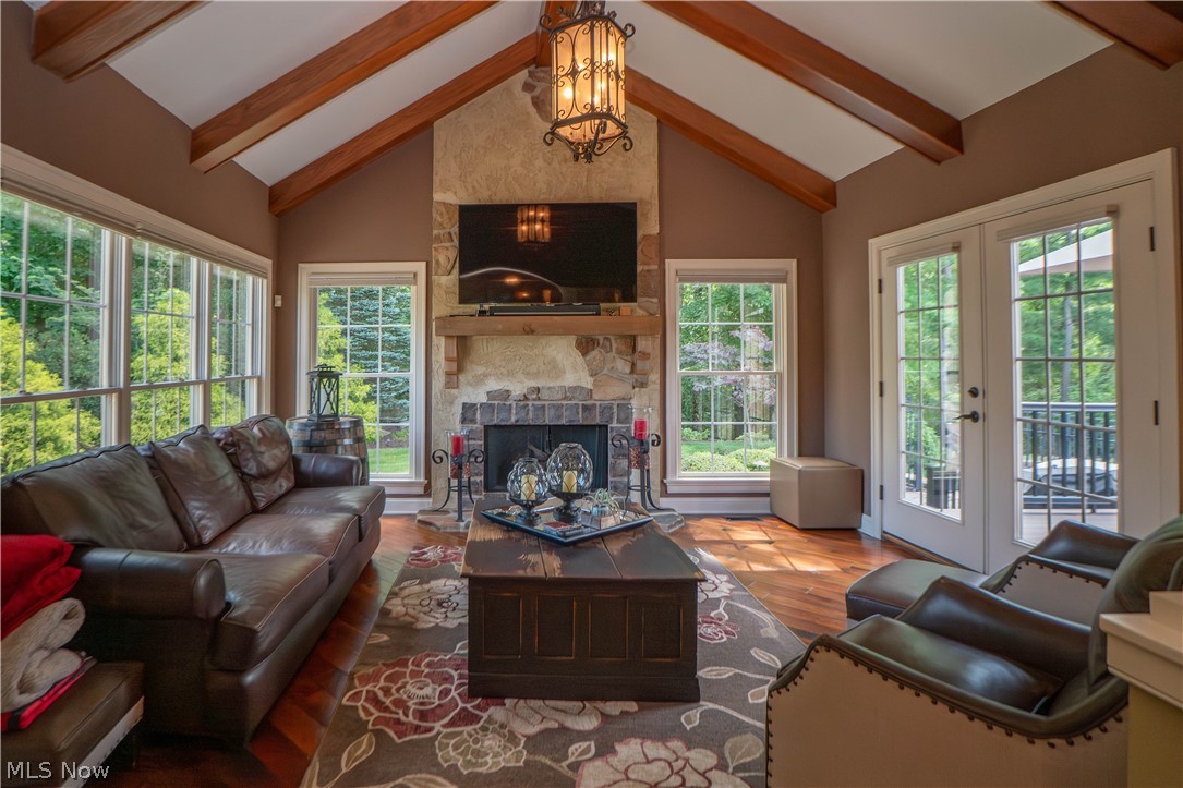 8598 Regency Drive NW