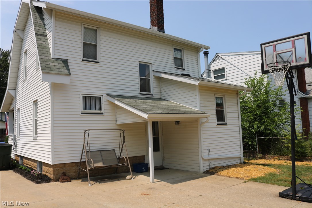 2475 8th Street
