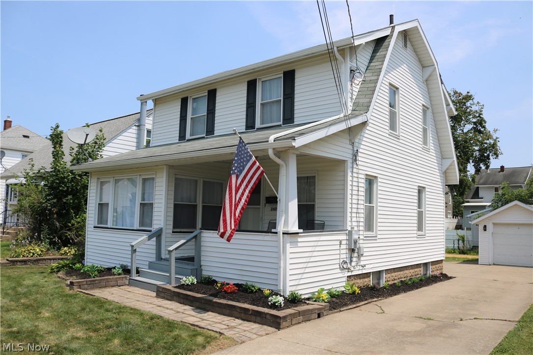 2475 8th Street