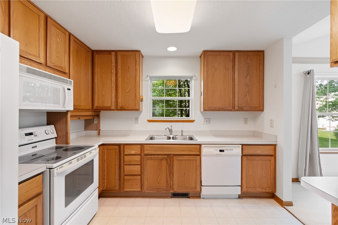 2823 Stratford Circle