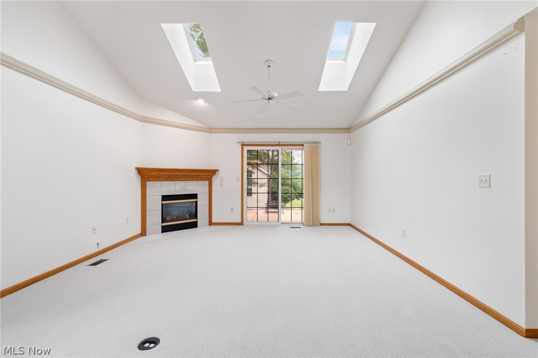 2823 Stratford Circle