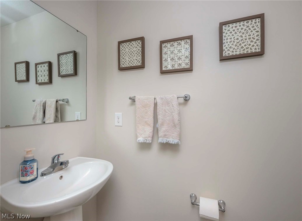 1422 Wood Fern Drive