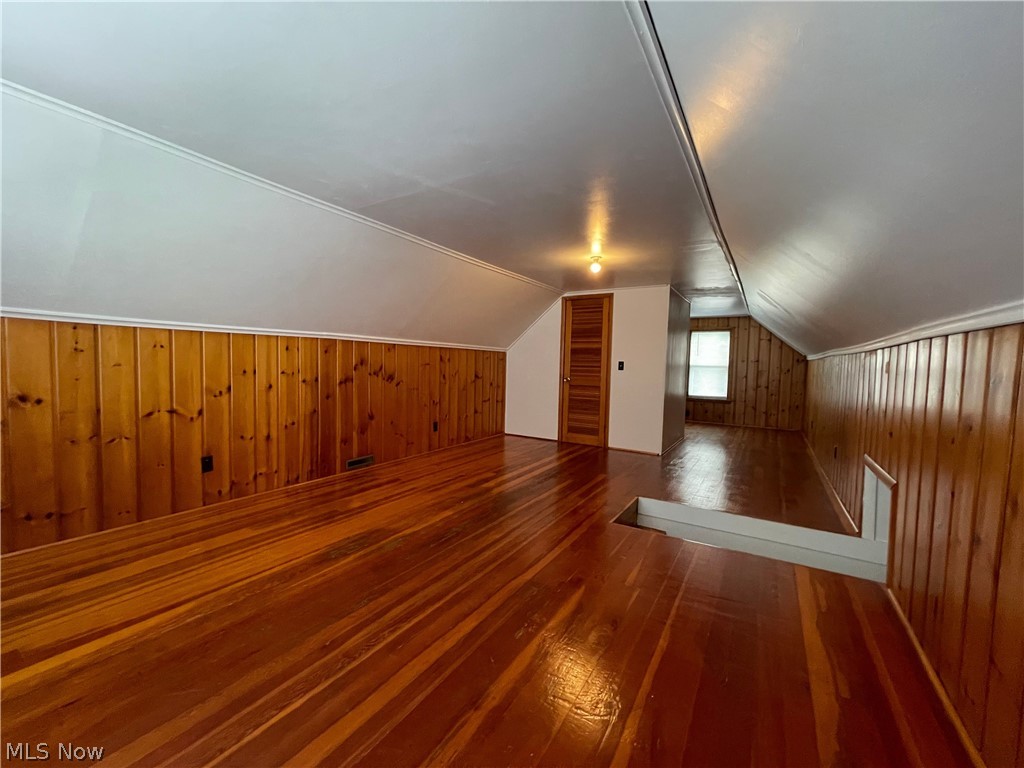 810 Highland Boulevard