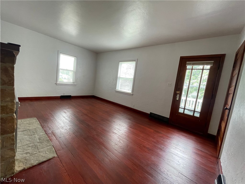 810 Highland Boulevard