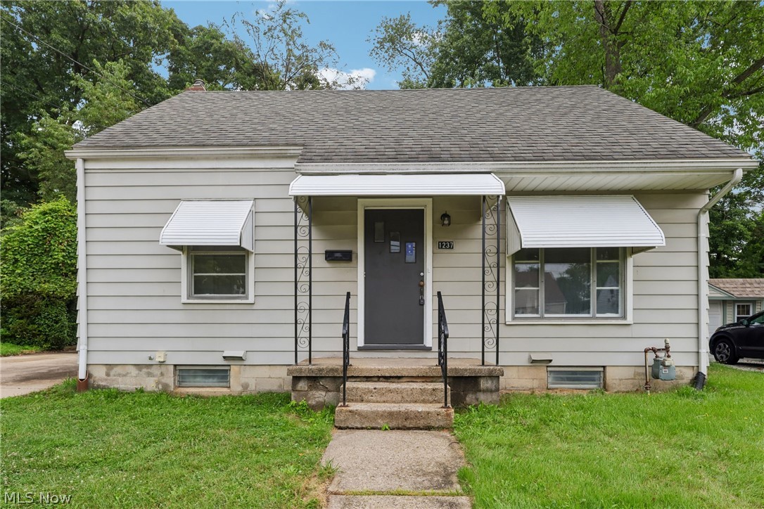 1237 Easton Drive
