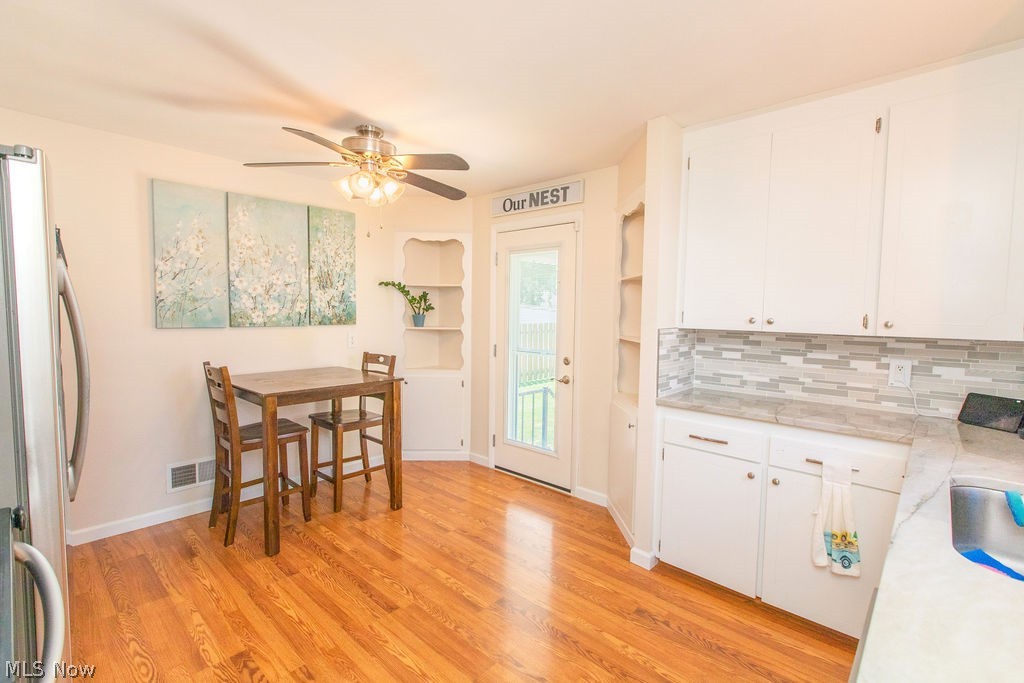 2322 Larchmont Drive