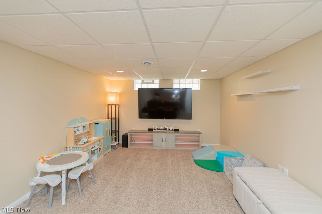 2322 Larchmont Drive