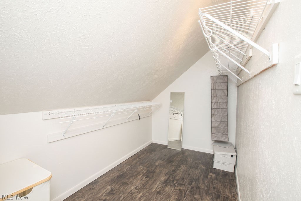 2322 Larchmont Drive
