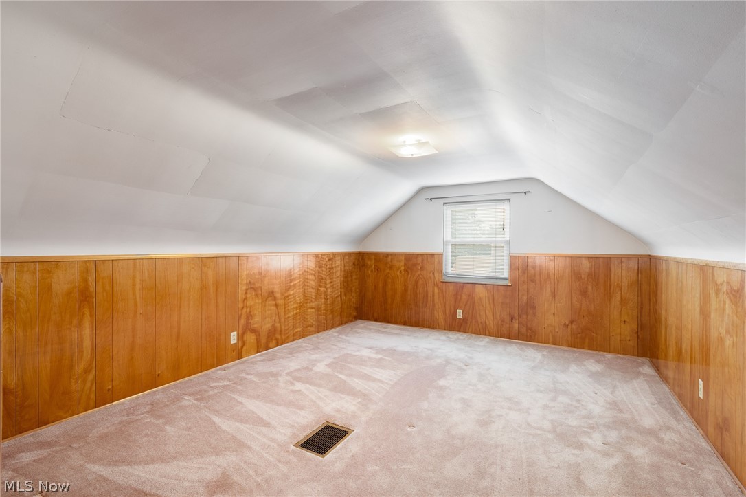 154 Hilltop Drive NW