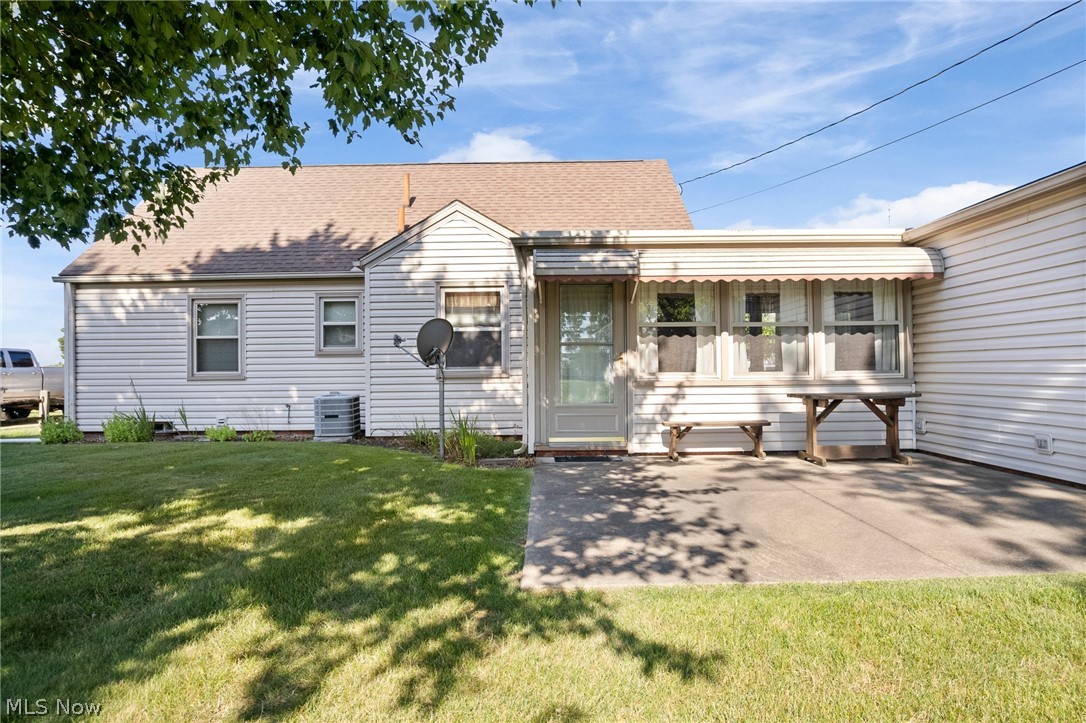 154 Hilltop Drive NW
