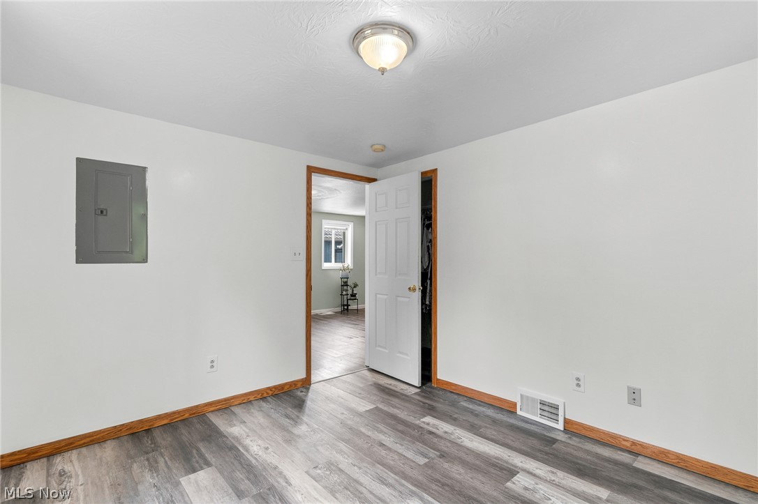2607 Berry Road