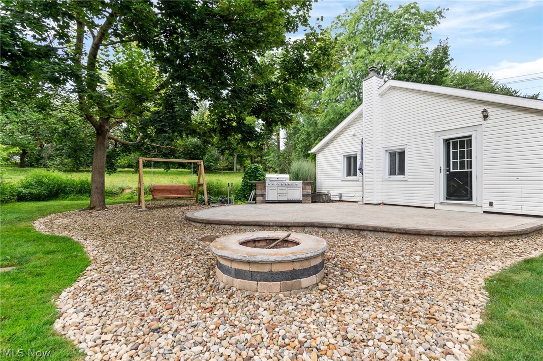 2607 Berry Road