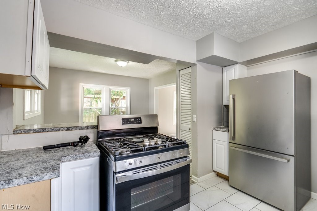 233 Sobul Avenue