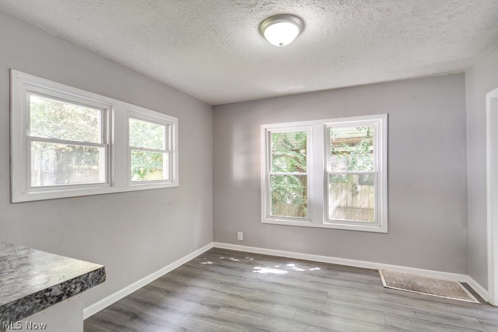 233 Sobul Avenue