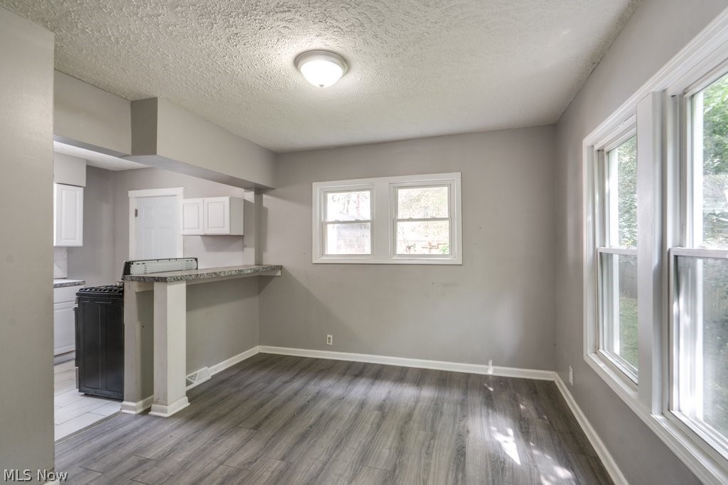 233 Sobul Avenue
