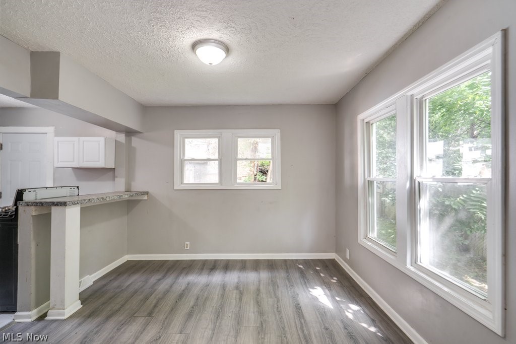 233 Sobul Avenue