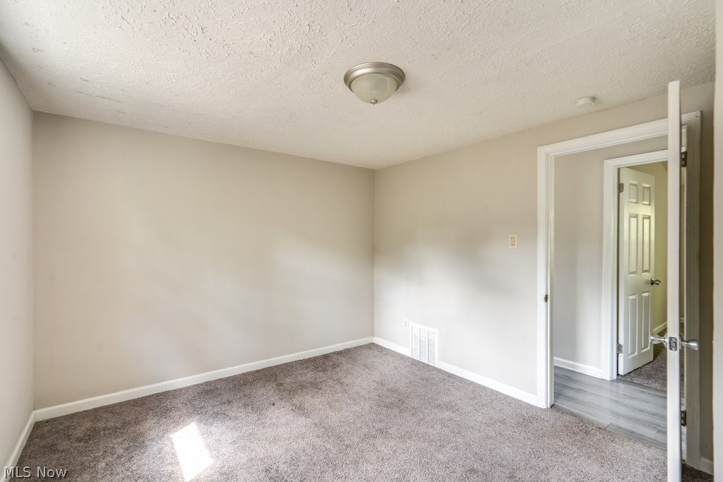 233 Sobul Avenue