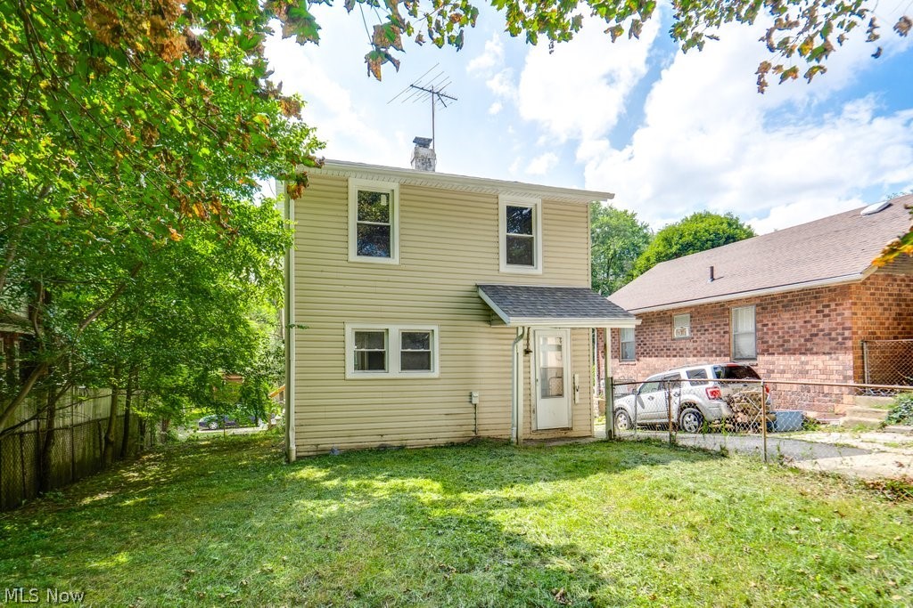 233 Sobul Avenue