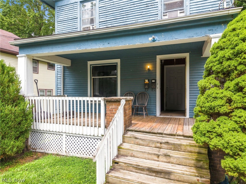 447 W North Street