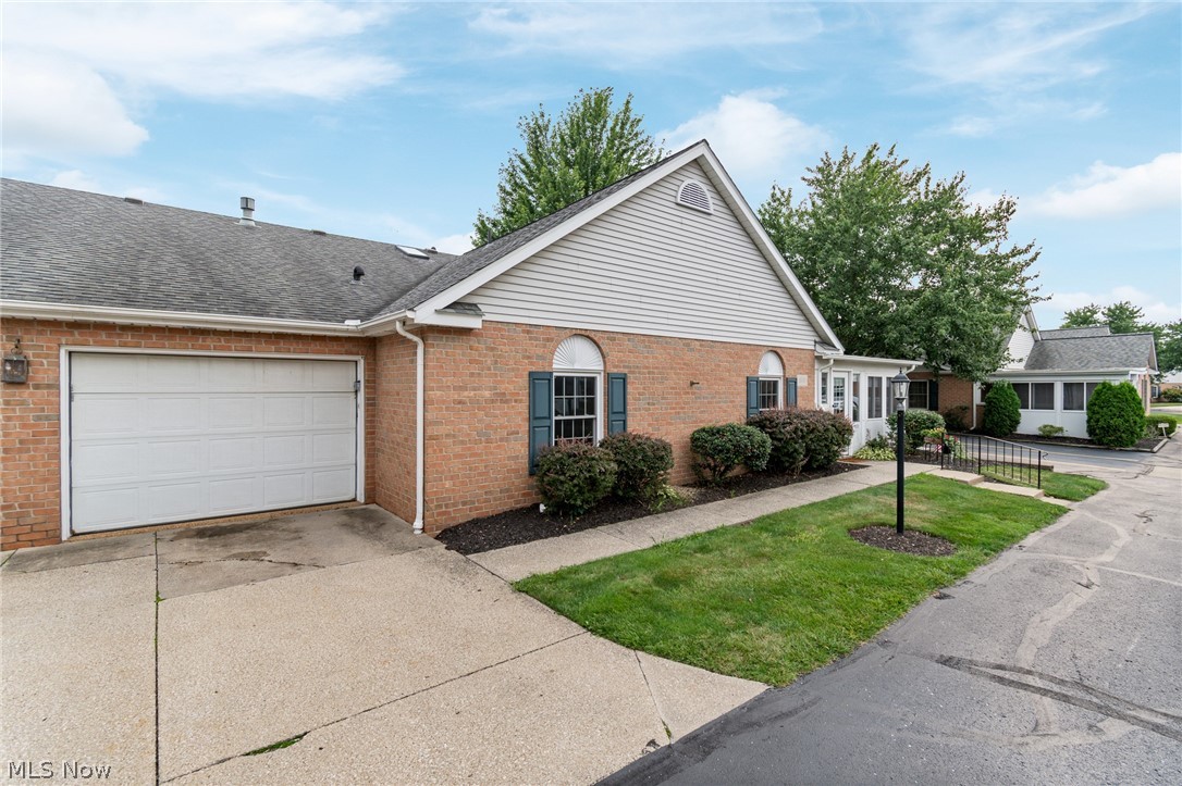 1530 Rhine River Road NW