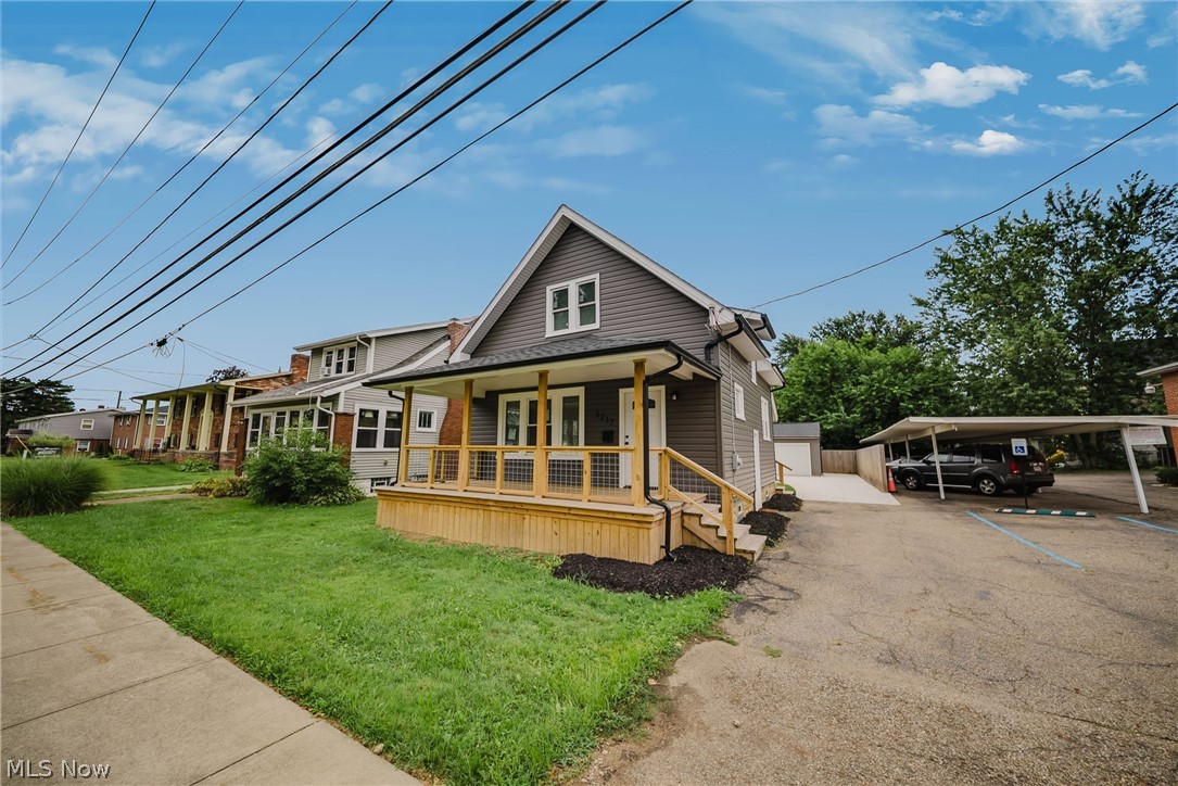 1217 Hankins Road NE
