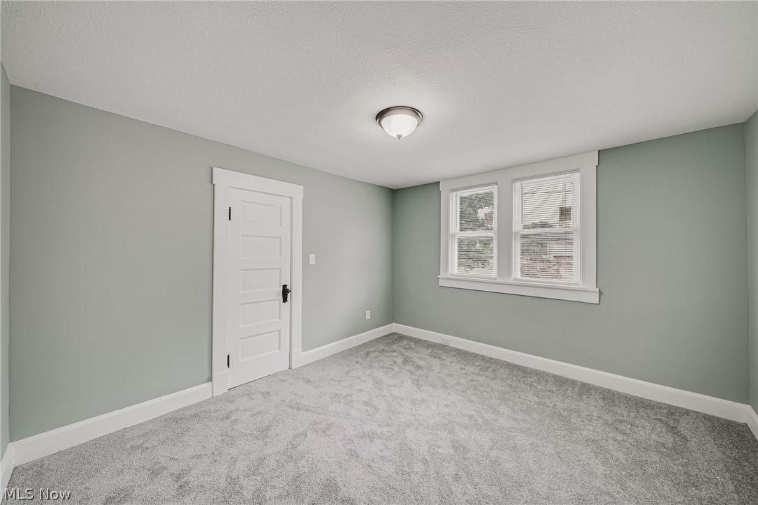1217 Hankins Road NE