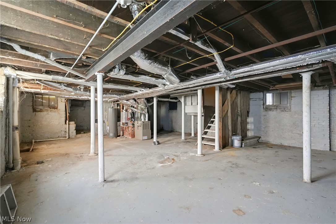 2200 E 81st Street