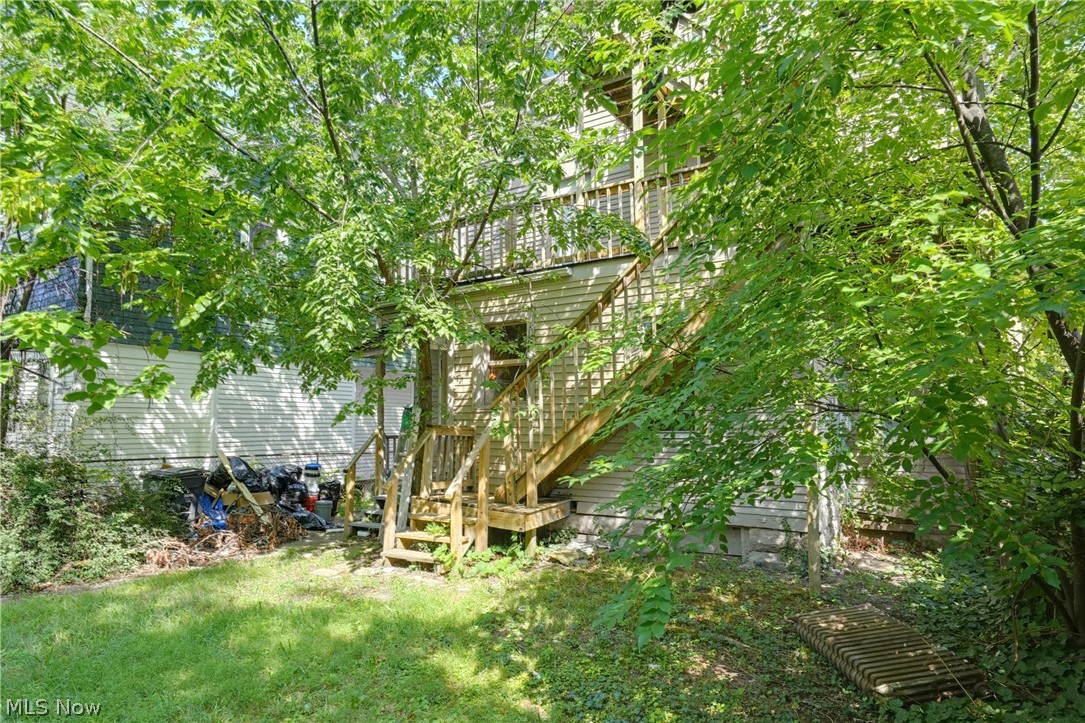 2200 E 81st Street
