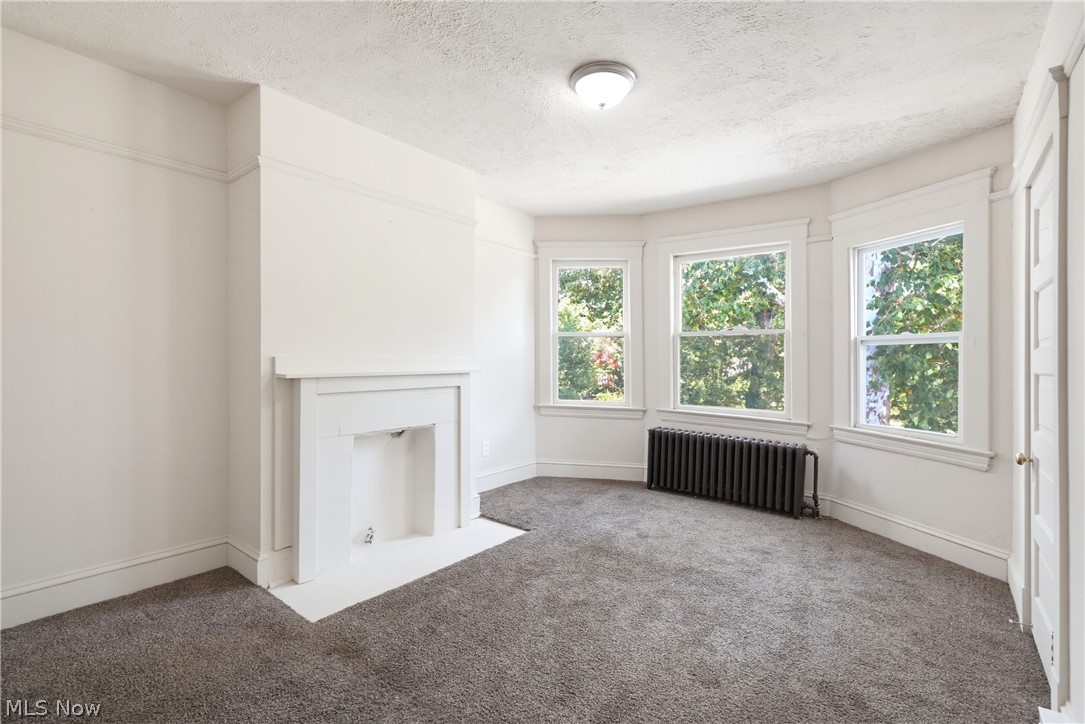 2200 E 81st Street