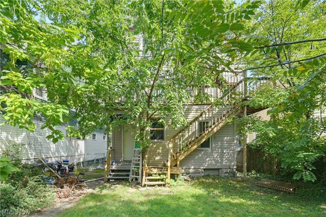 2200 E 81st Street