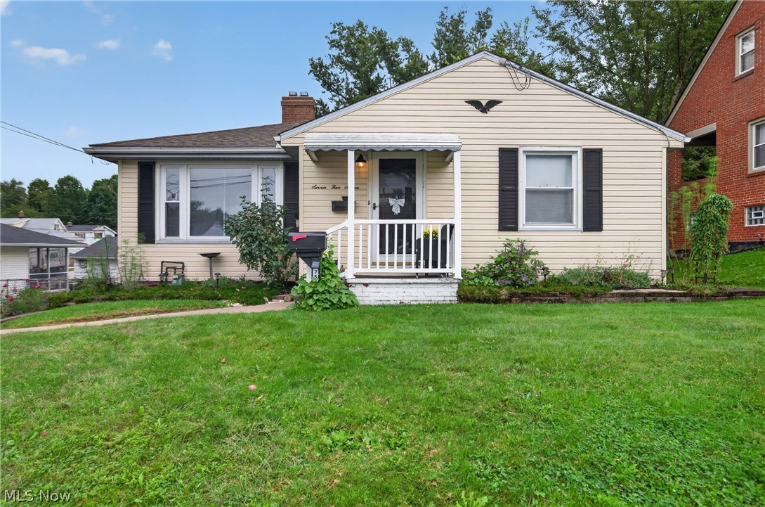 757 Saint Clair Avenue