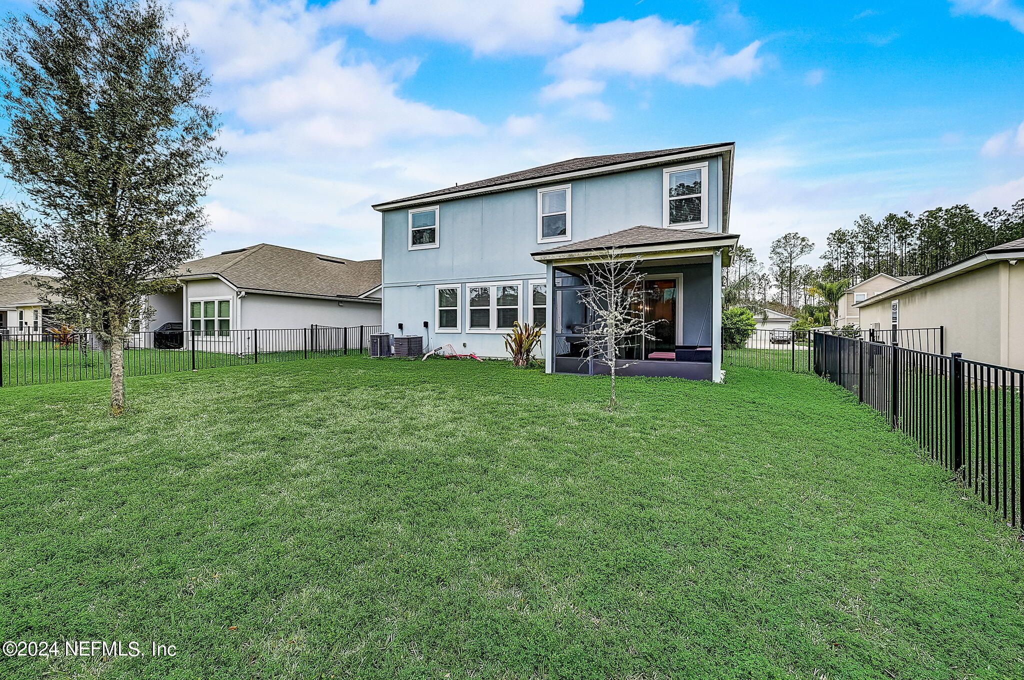 676 SHETLAND Drive