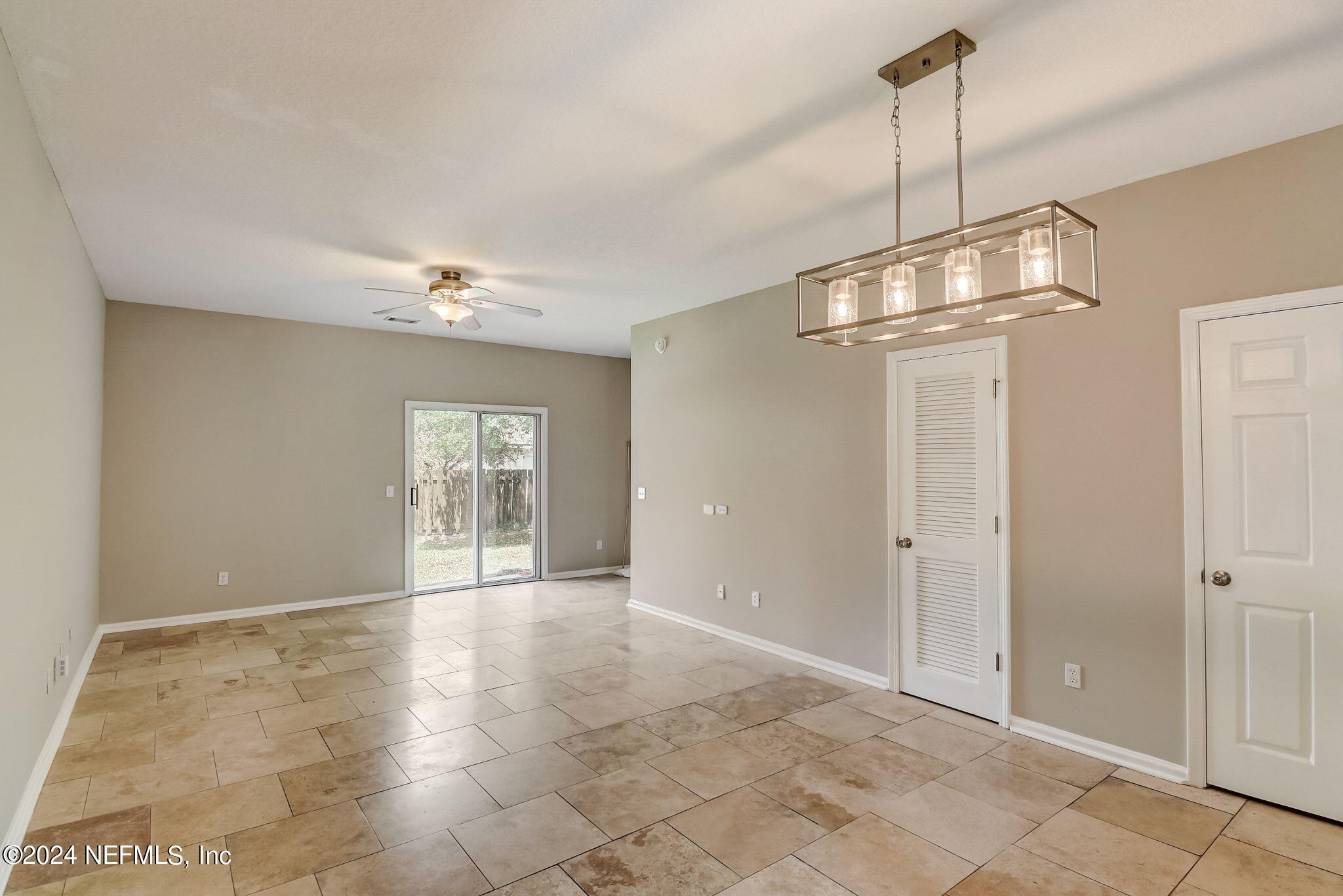 553 SCRUB JAY Drive