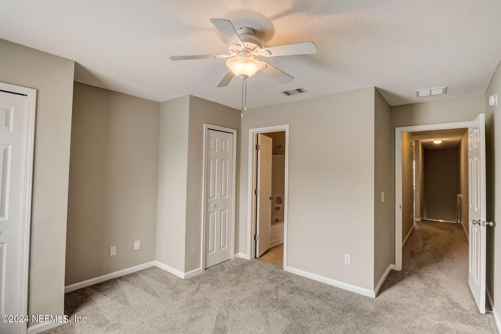 553 SCRUB JAY Drive