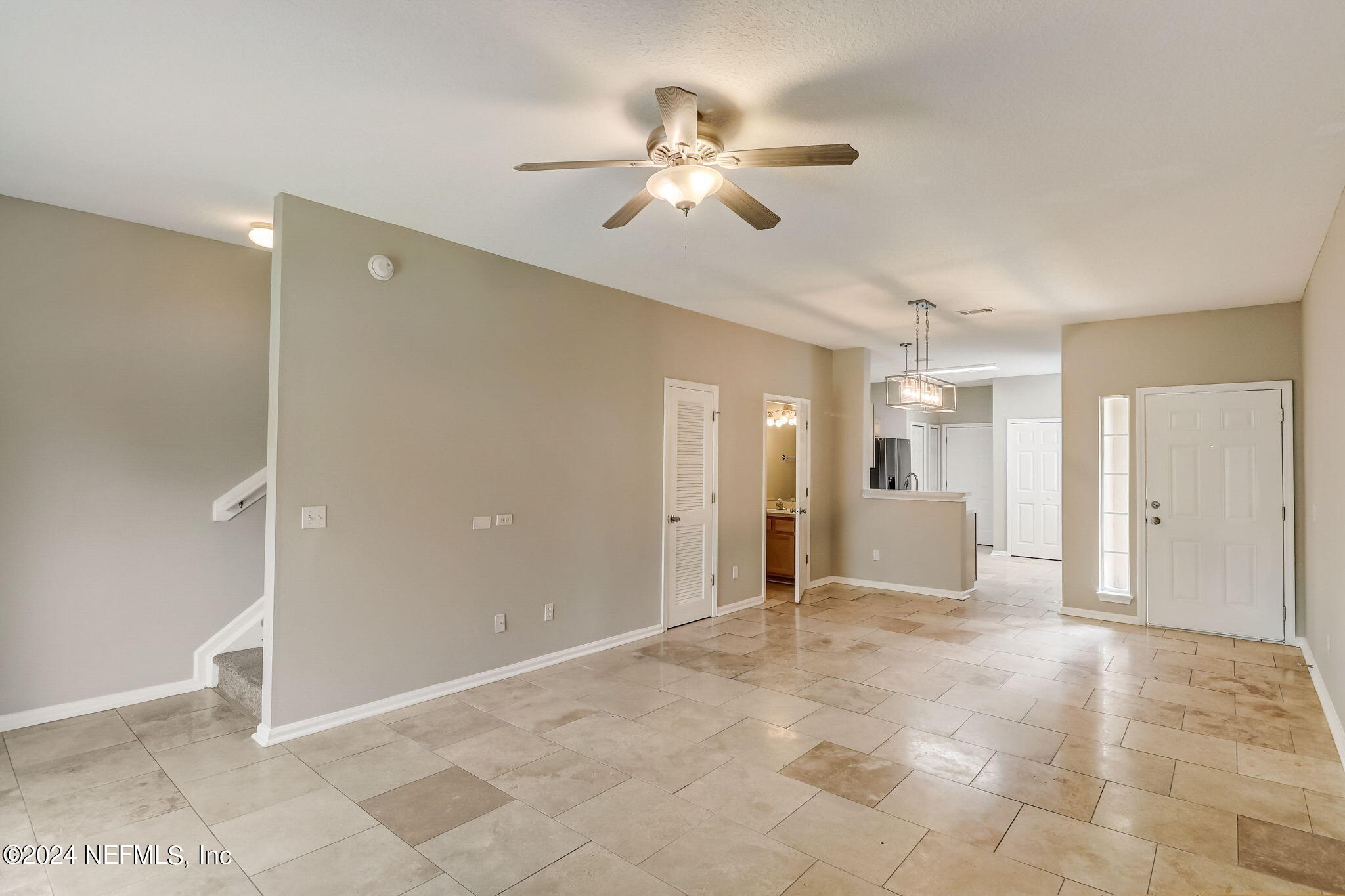 553 SCRUB JAY Drive