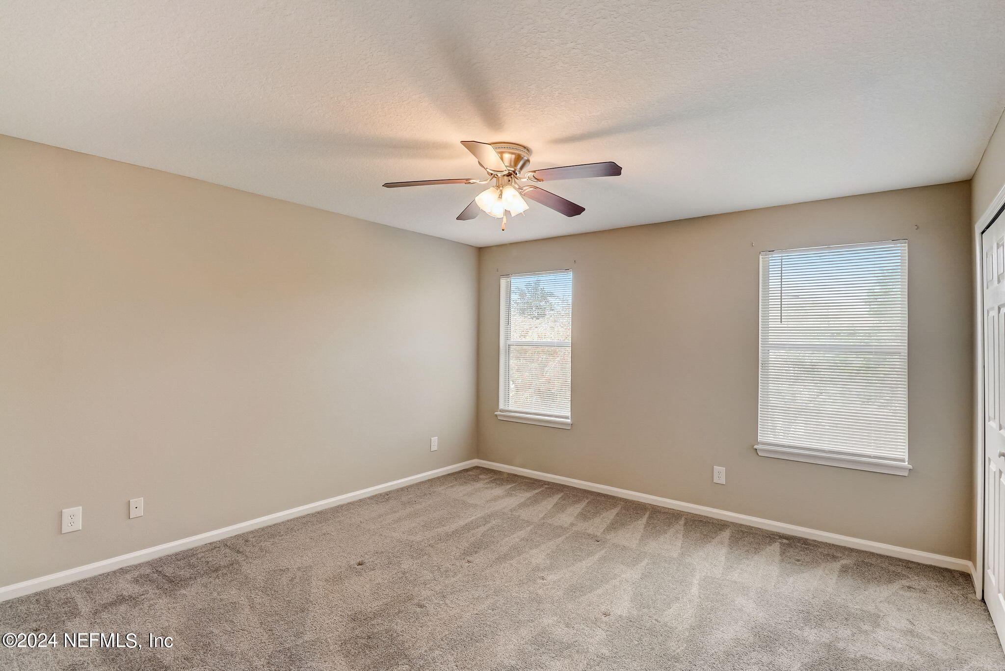 553 SCRUB JAY Drive