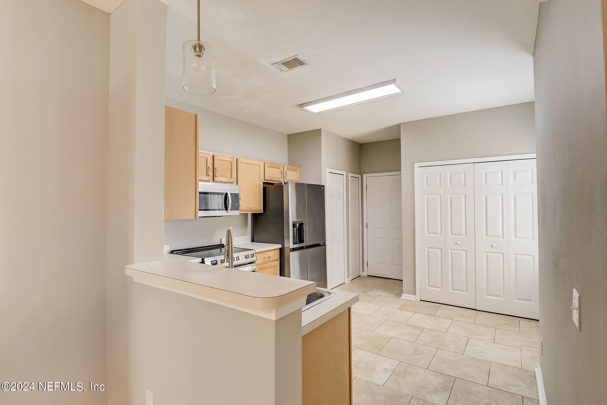 553 SCRUB JAY Drive