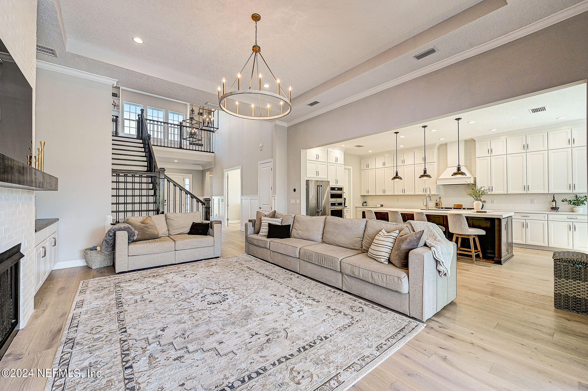 137 TRADESMAN Lane