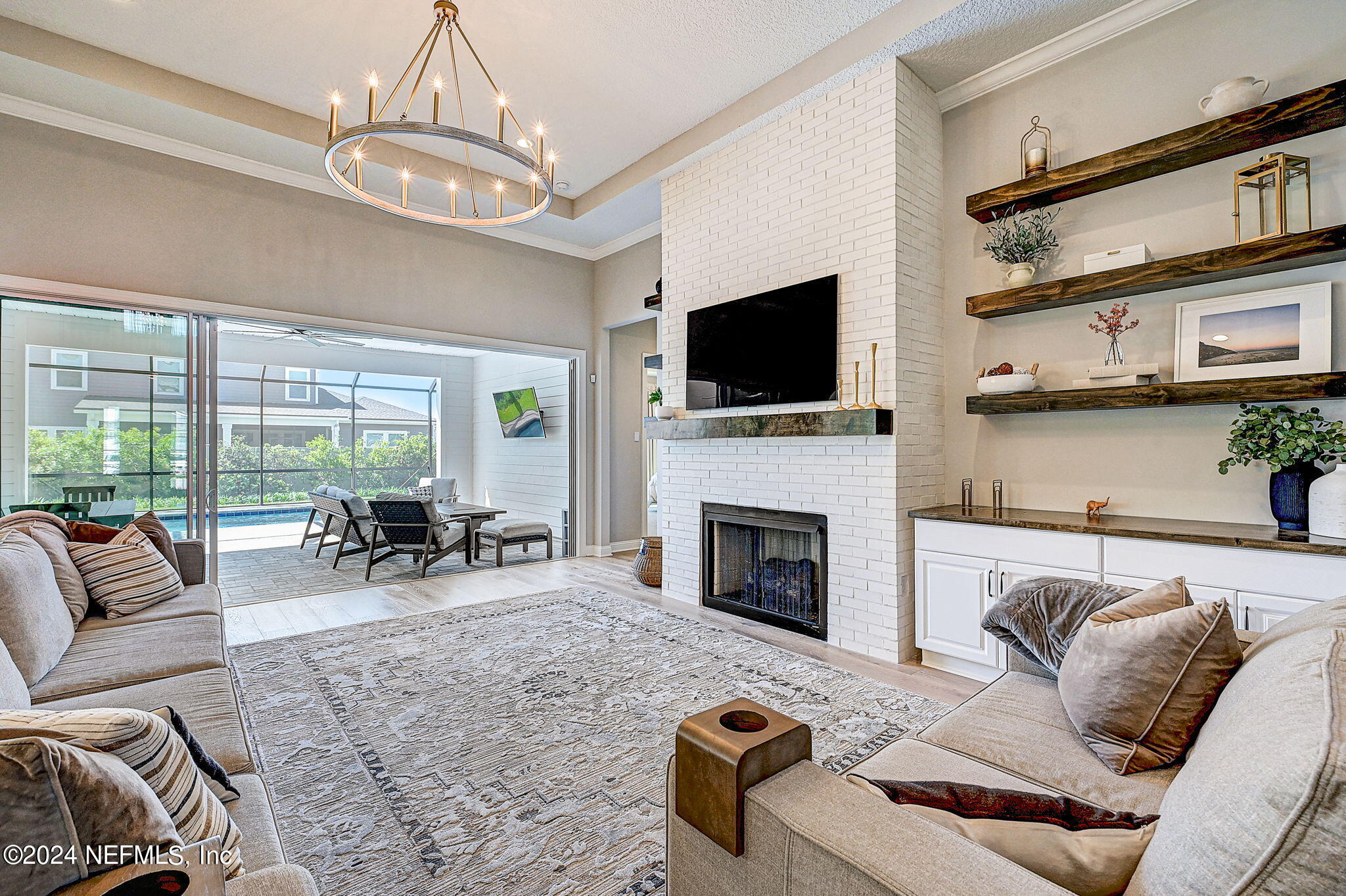 137 TRADESMAN Lane