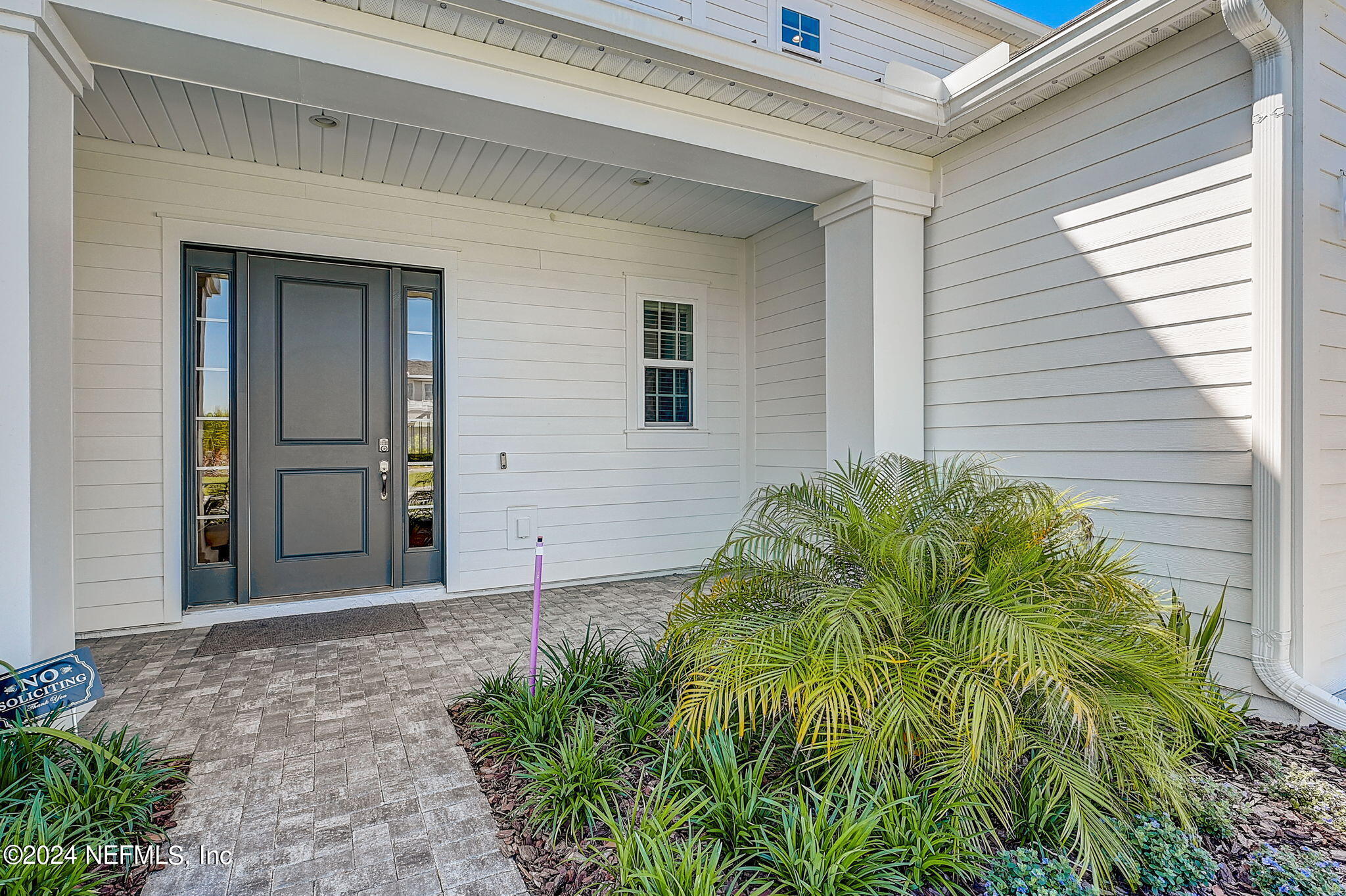 137 TRADESMAN Lane