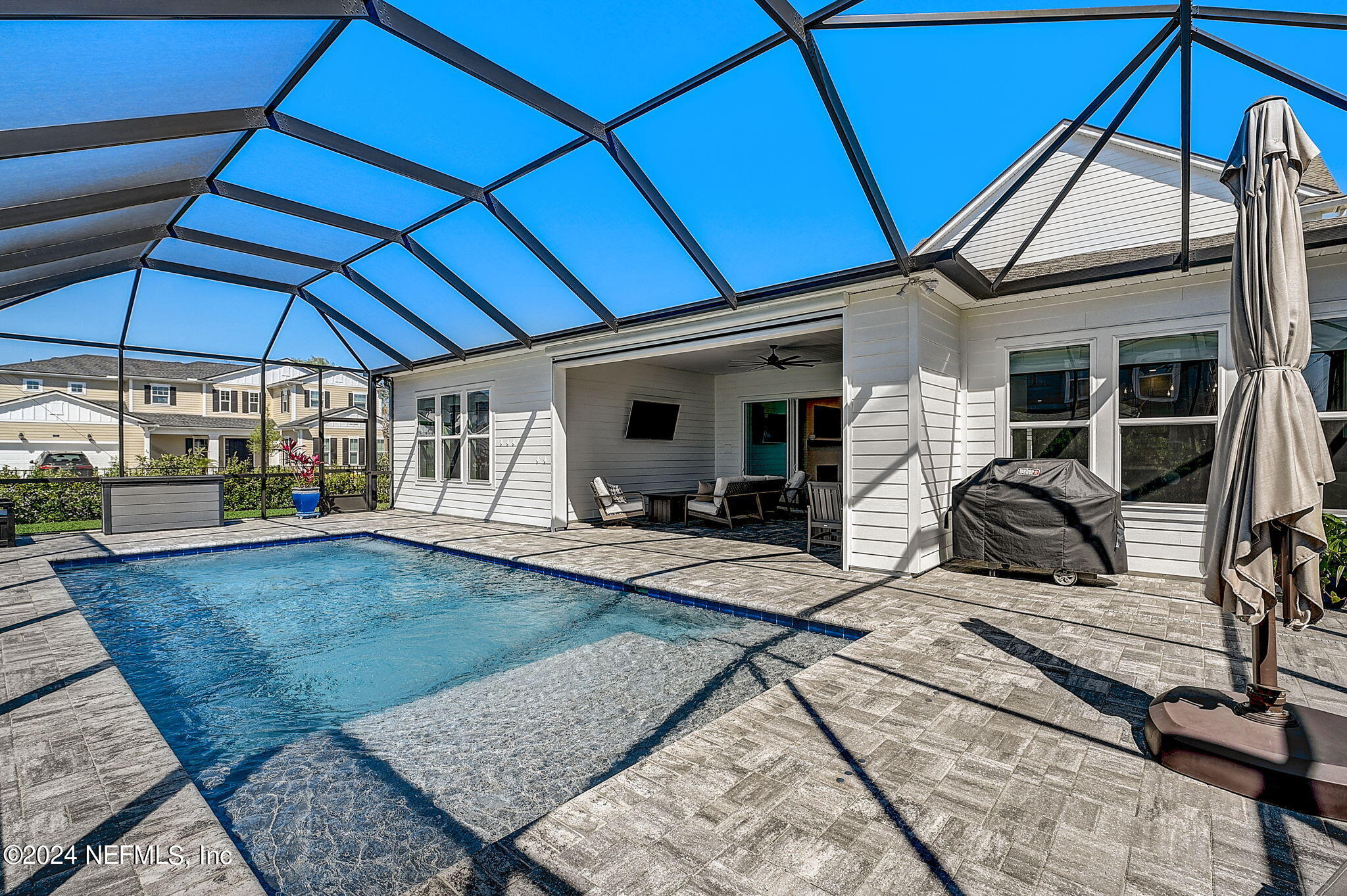 137 TRADESMAN Lane