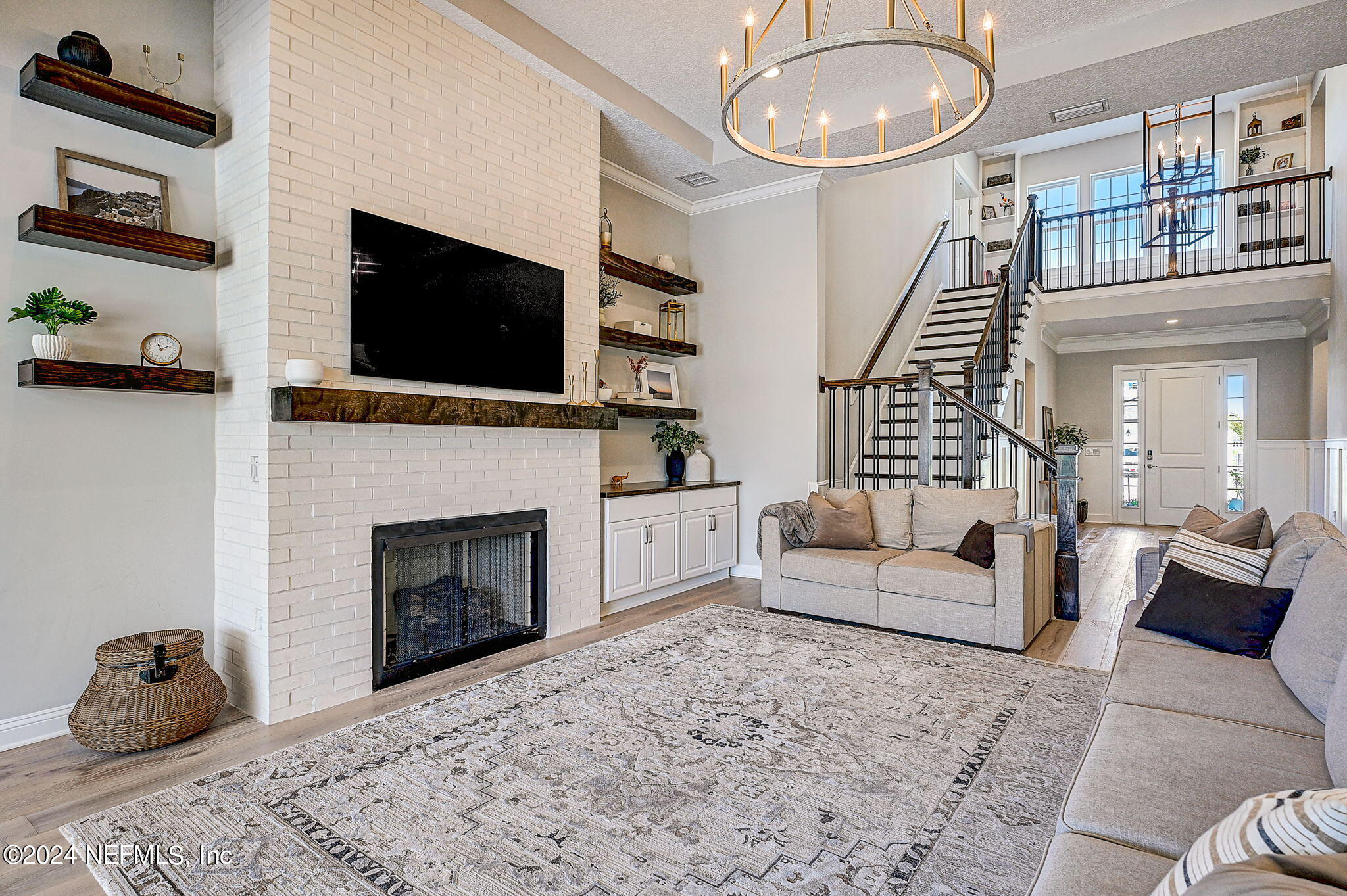 137 TRADESMAN Lane