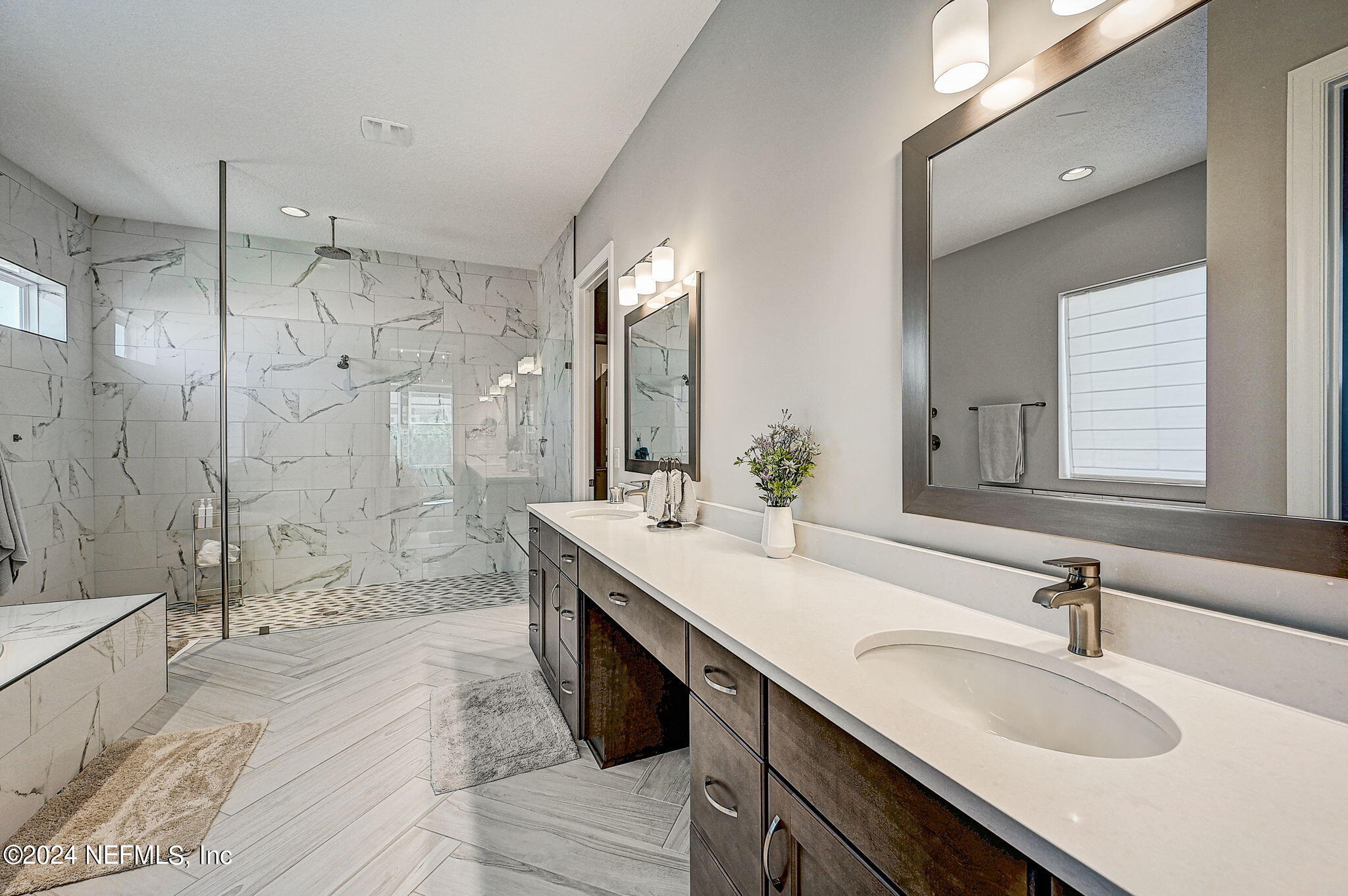 137 TRADESMAN Lane