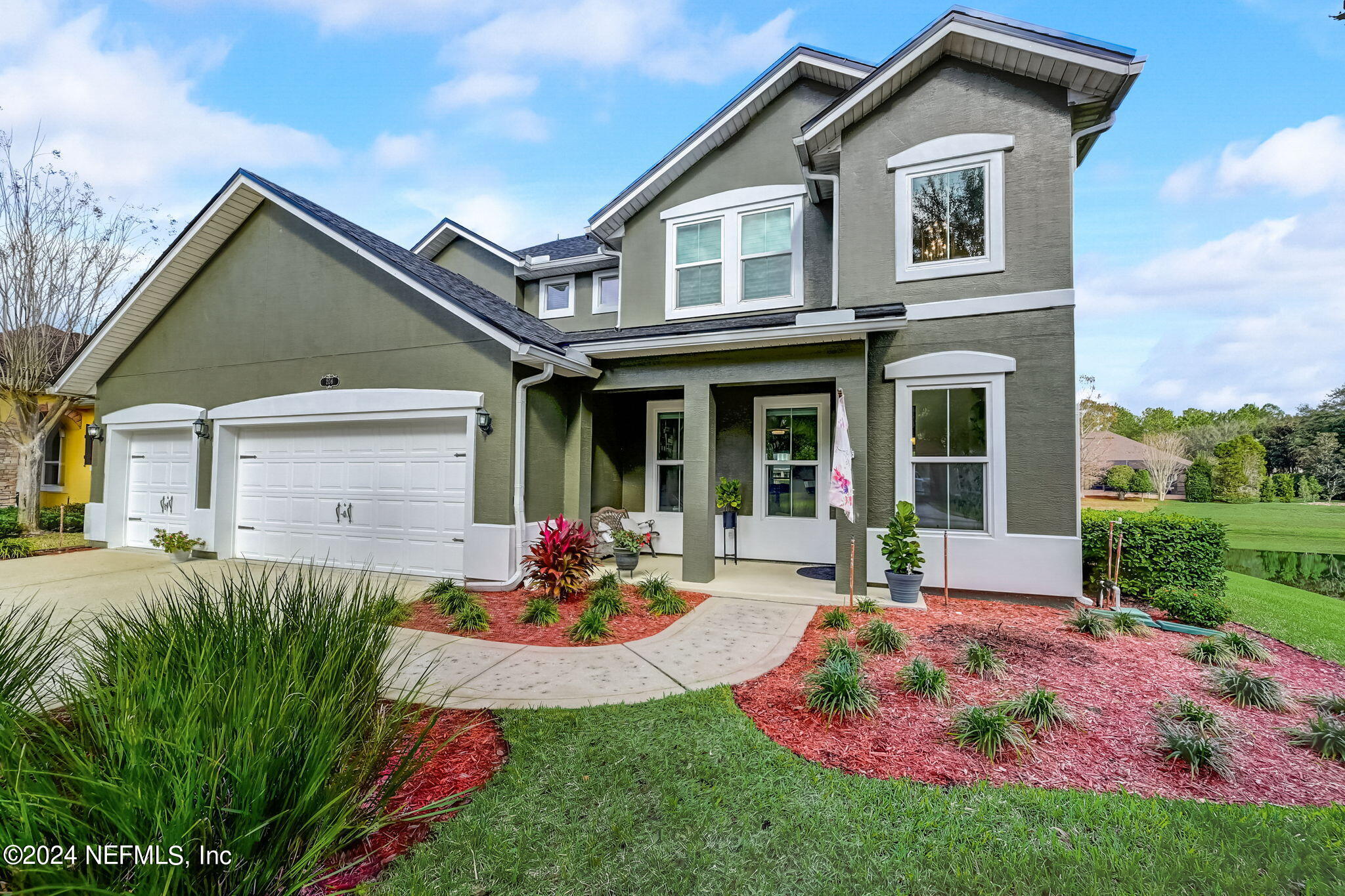 206 N SAXXON Road