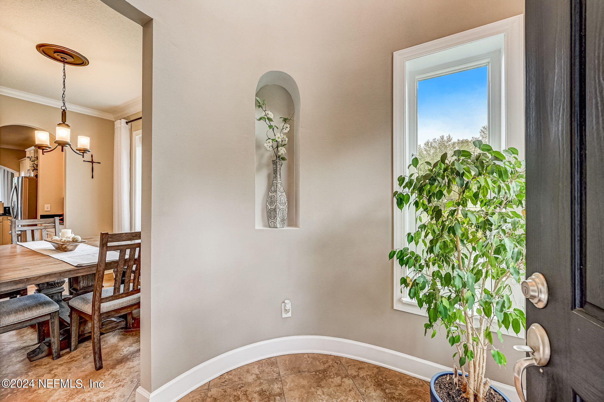 206 N SAXXON Road