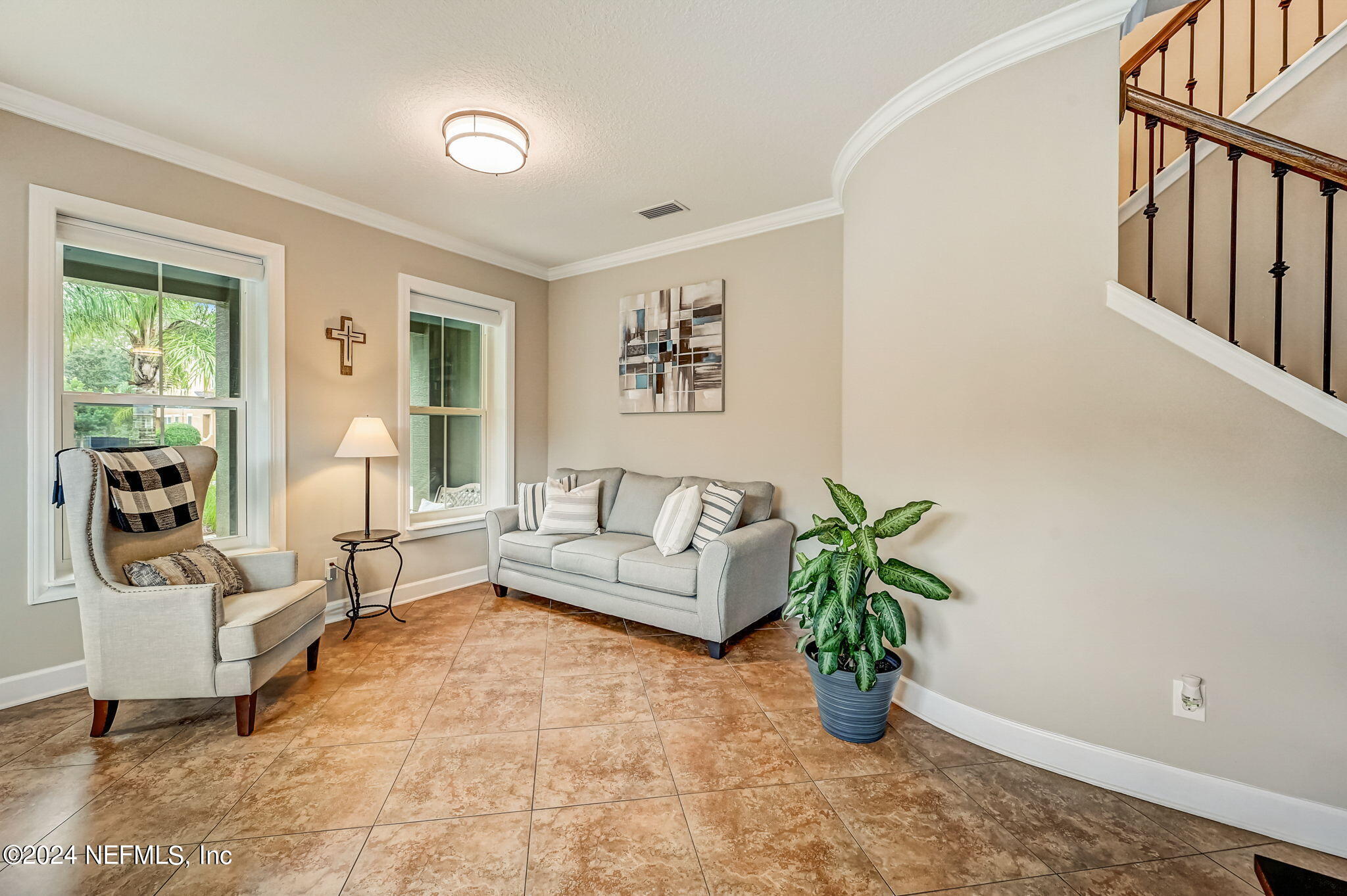 206 N SAXXON Road